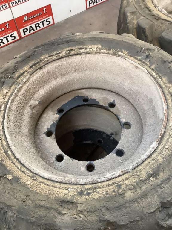 Tire with rim for Haulotte H15 SDX Photo 3