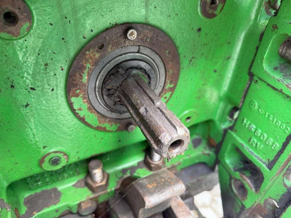 John Deere 7530 PowerQuad Photo 16