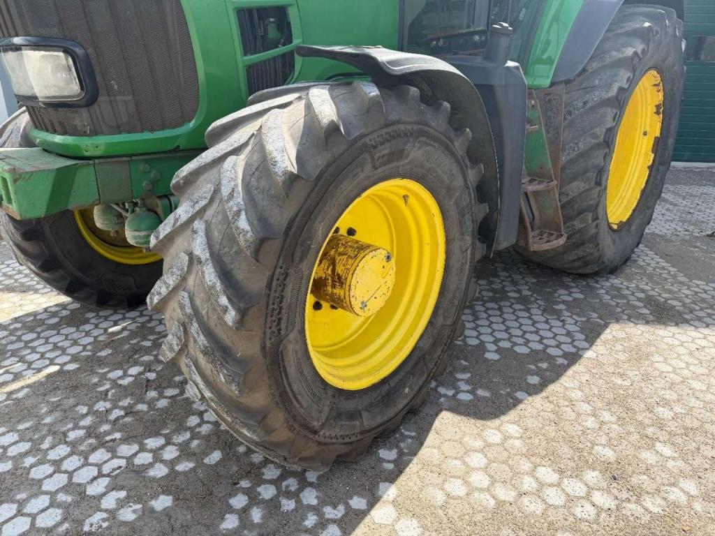 John Deere 7530 PowerQuad Photo 7