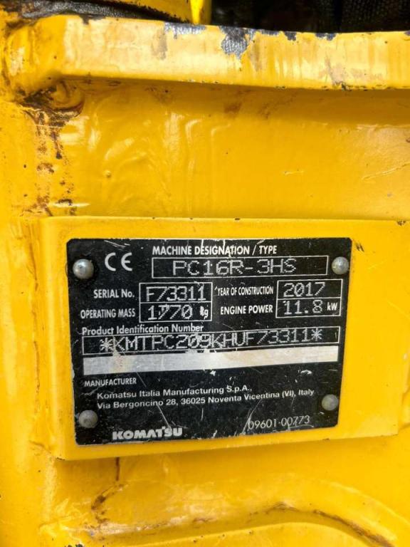 Komatsu PC16R-3HS Photo 7
