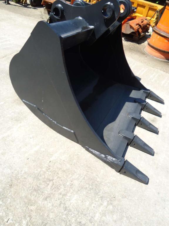 Digging bucket Photo 1