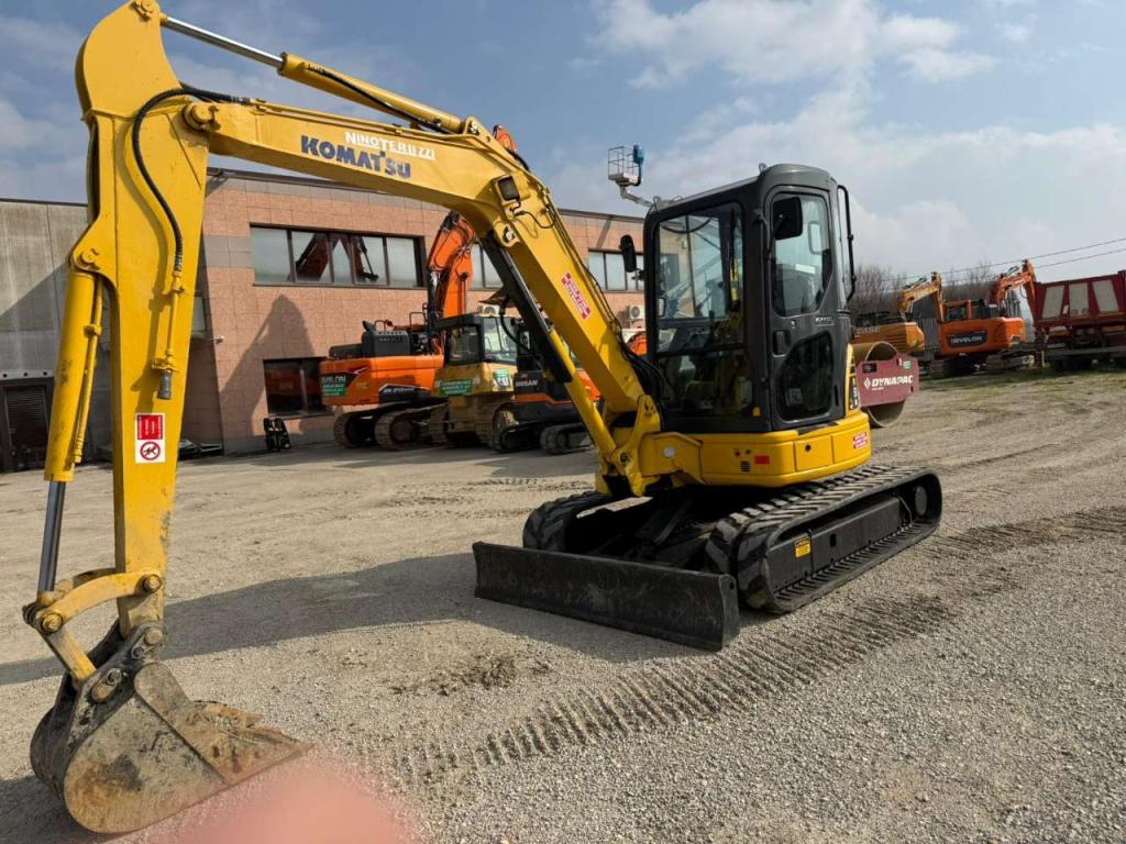 Komatsu PC 50 Photo 7