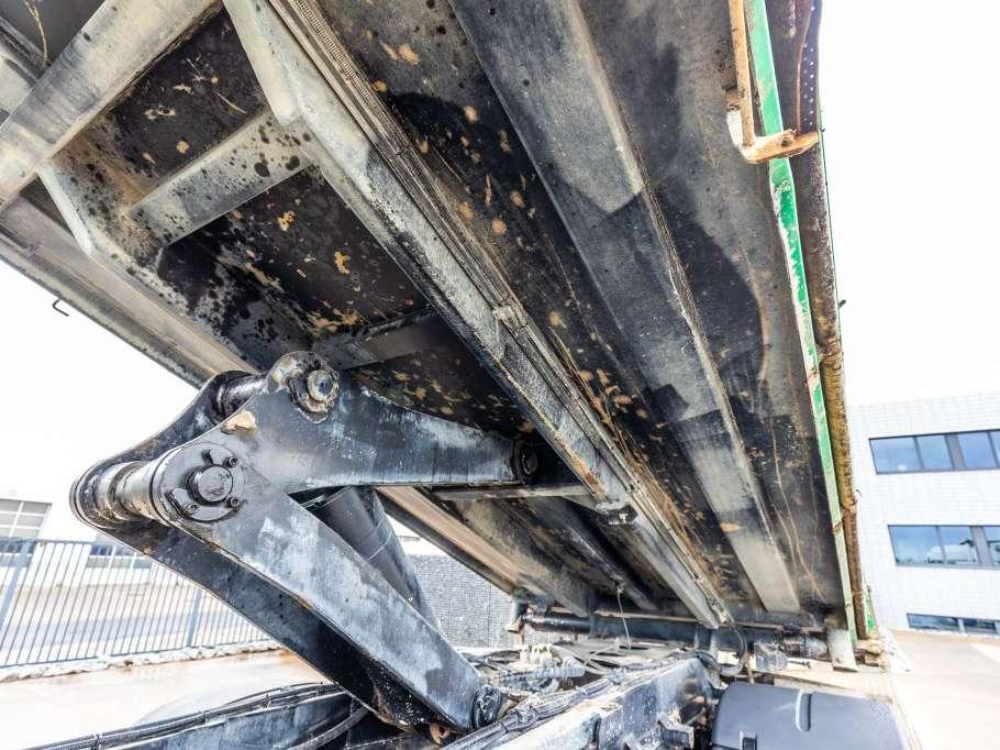 Man TGS 33.360 BB+BIBENNE+BAE Photo 10
