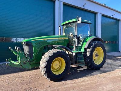 John Deere 8120 Powershift sold by JN Machines BV