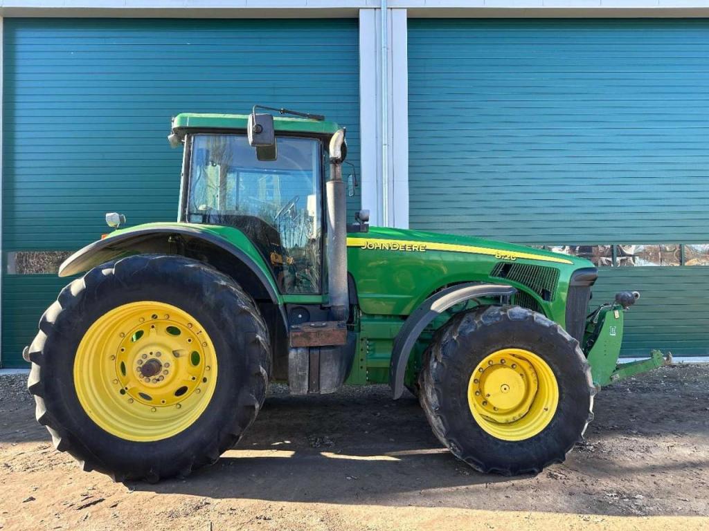 John Deere 8120 Powershift Photo 4