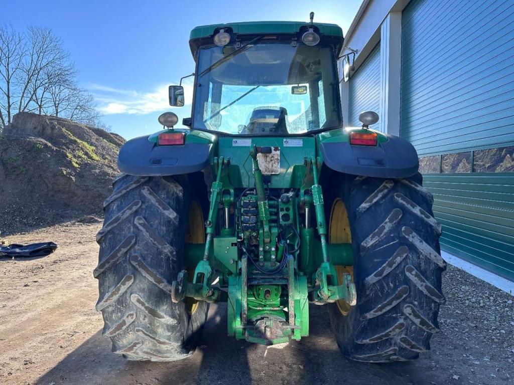 John Deere 8120 Powershift Photo 7