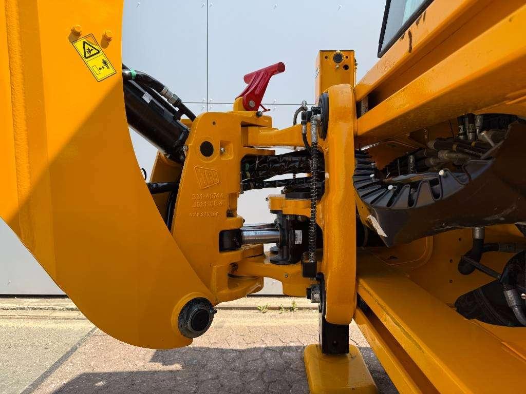 JCB 3DX / 3CX Plus 4WD - New / Unused/ Hammer Lines AC Photo 20
