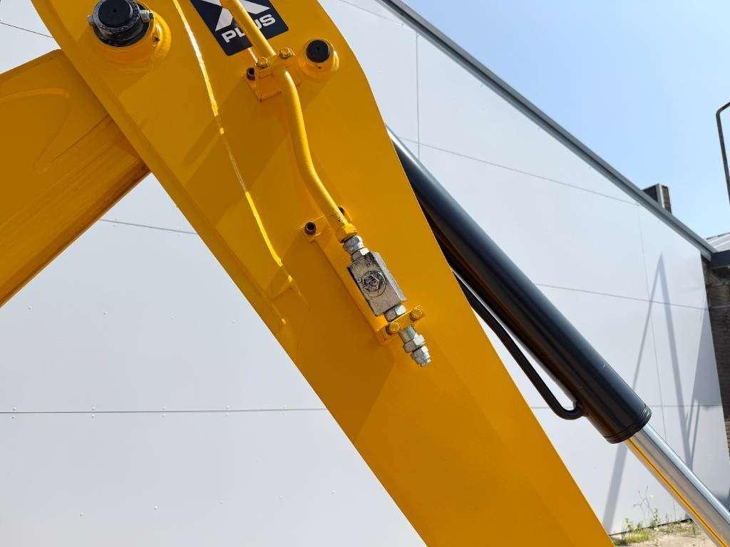 JCB 3DX / 3CX Plus 4WD - New / Unused/ Hammer Lines AC Photo 23