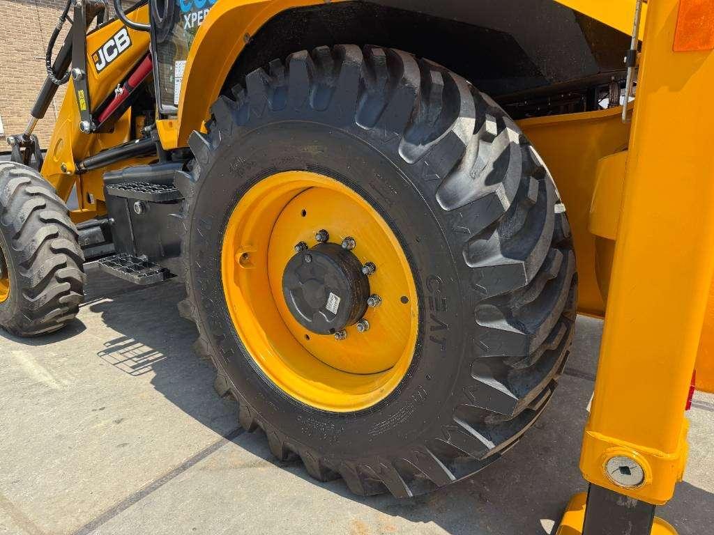 JCB 3DX / 3CX Plus 4WD - New / Unused/ Hammer Lines AC Photo 25