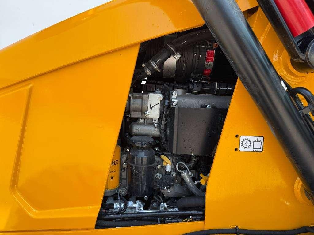 JCB 3DX / 3CX Plus 4WD - New / Unused/ Hammer Lines AC Photo 28