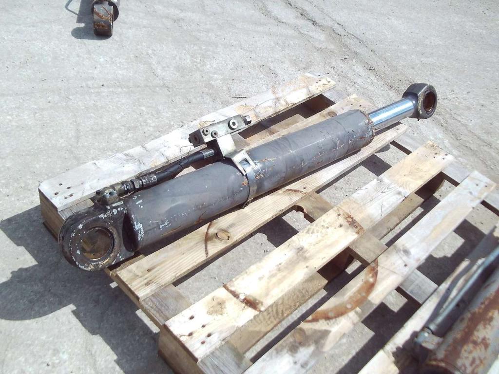 Positioner piston for Mecalac 12MXT Photo 2