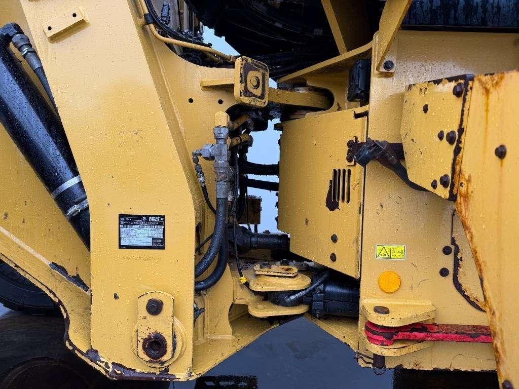 Caterpillar 926M - Dutch Machine / Automatic Greasing Photo 24