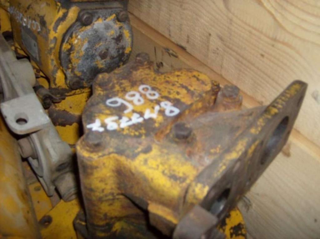 Hydraulic pump for Caterpillar 988 Photo 4