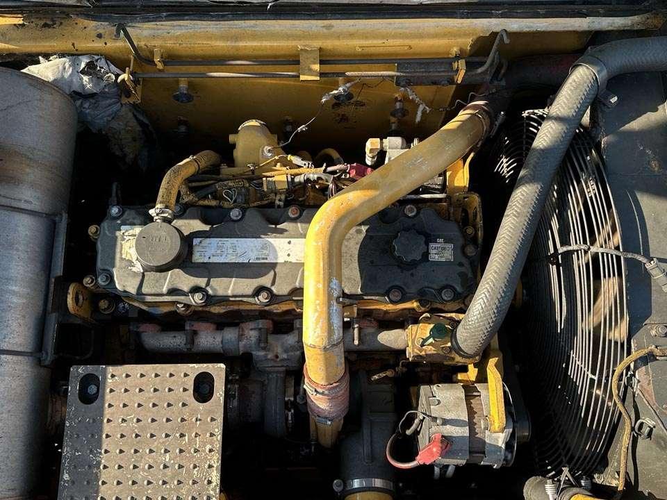 Caterpillar M325D 4X4 Photo 12