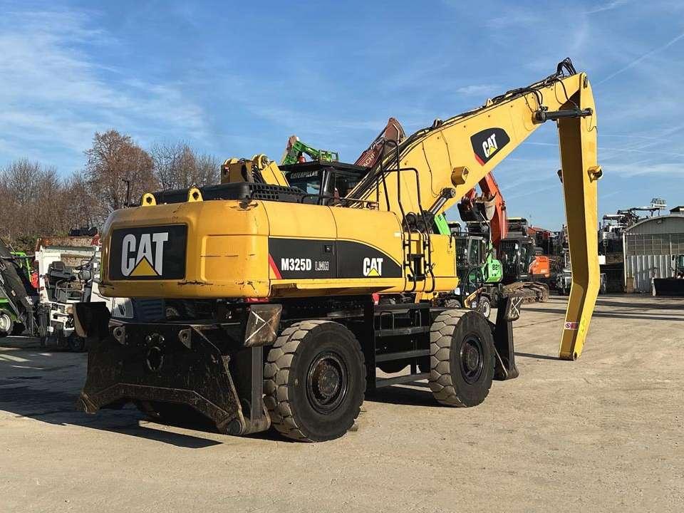 Caterpillar M325D 4X4 Photo 22
