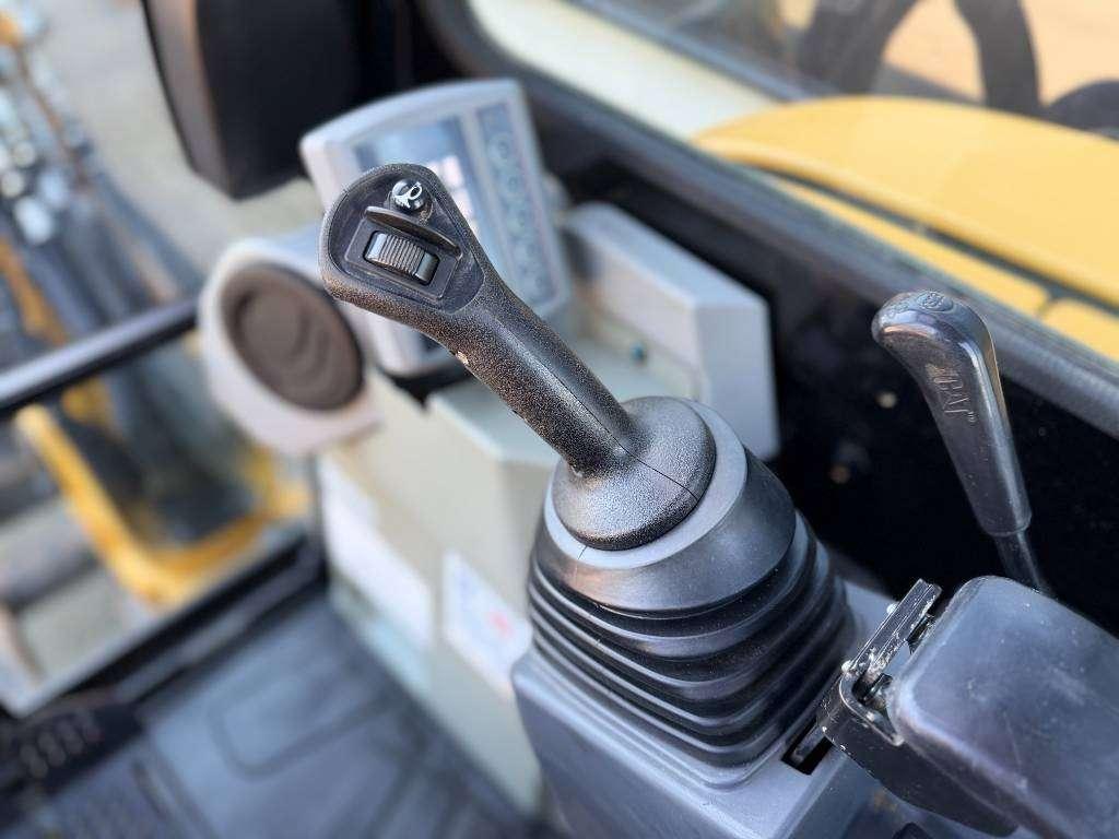 Caterpillar 303.5ECR Photo 29