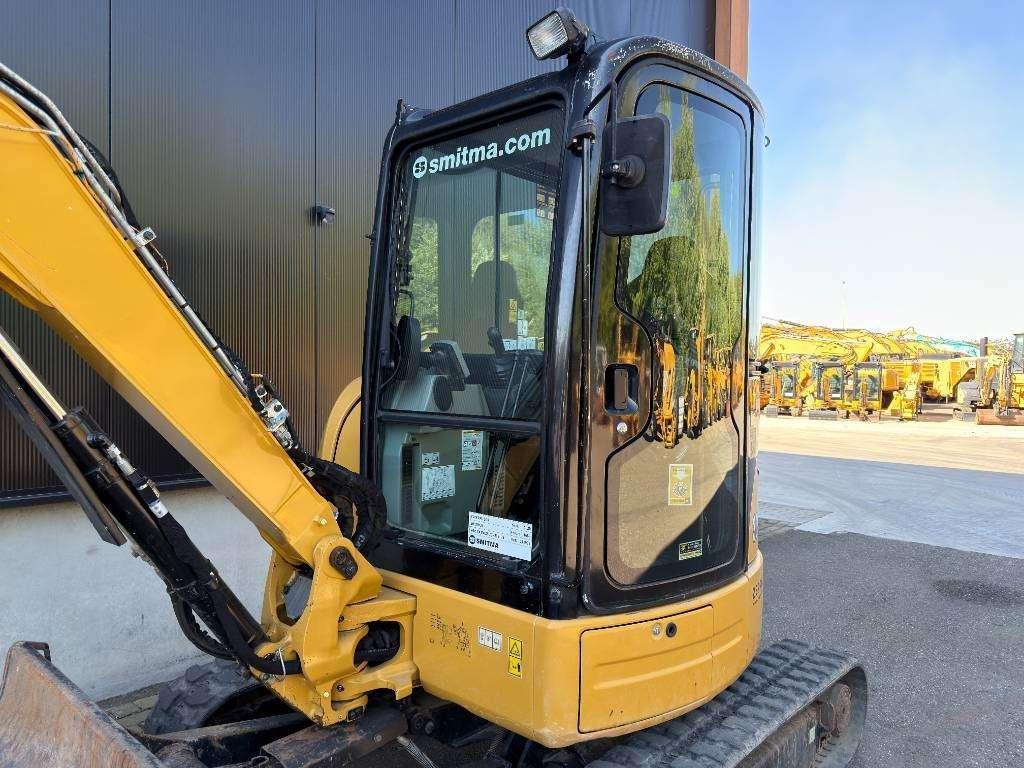 Caterpillar 303.5ECR Photo 4