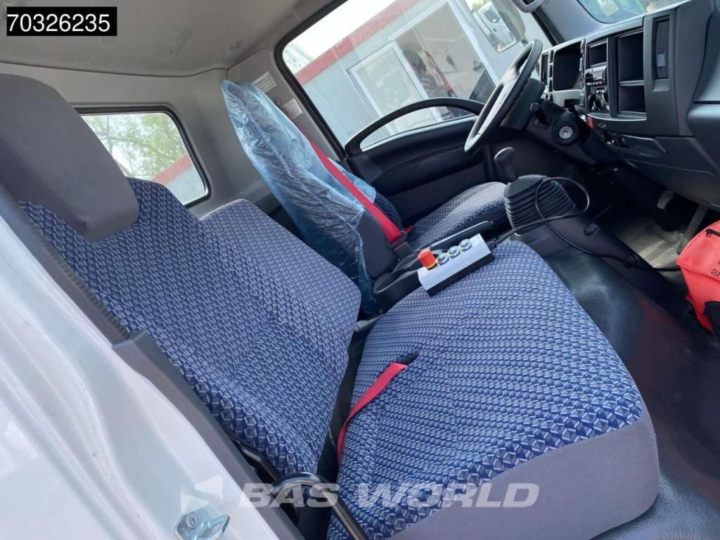 Isuzu M 27 4X2 Photo 15
