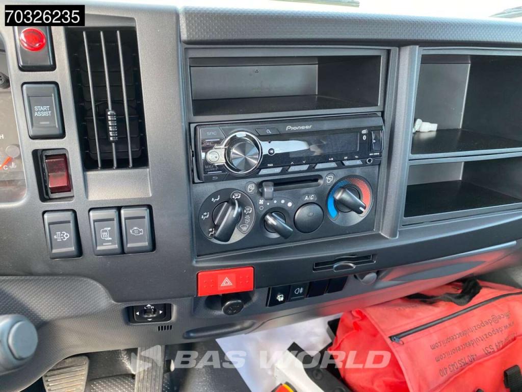 Isuzu M 27 4X2 Photo 19