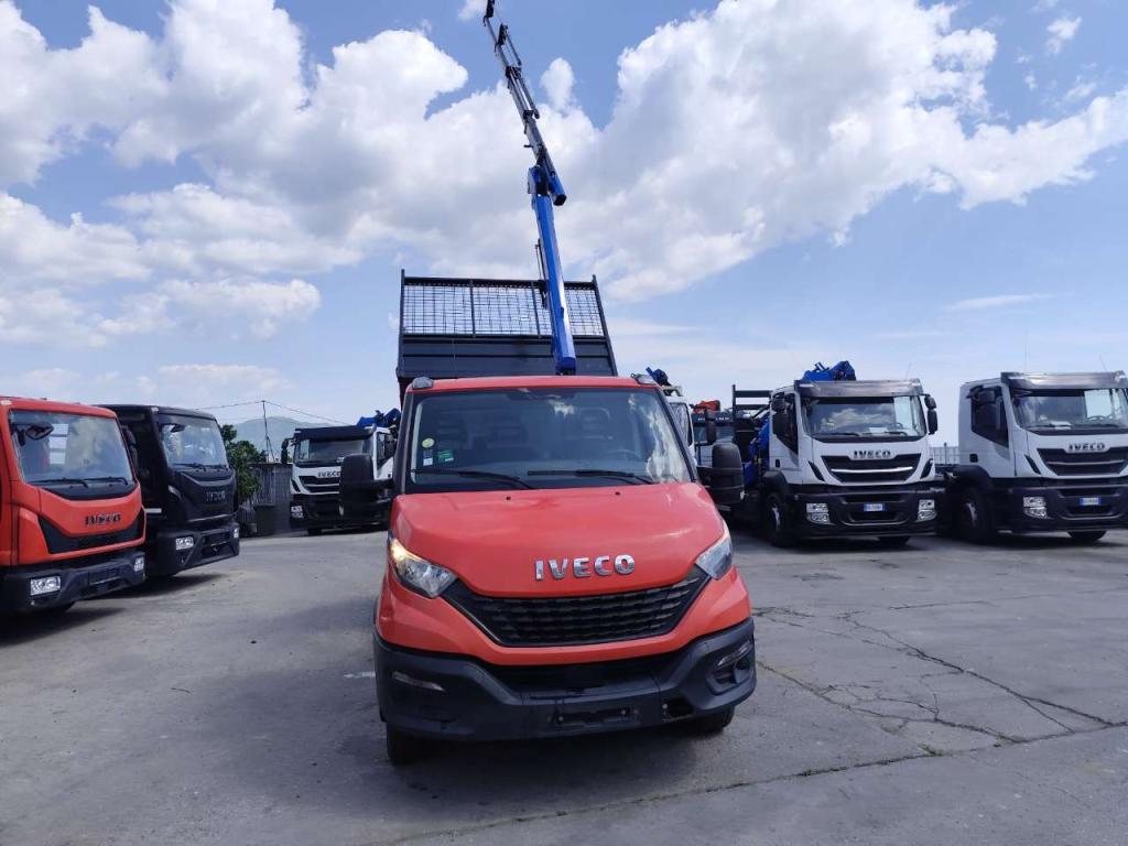 Iveco DAILY 35-120 Photo 10