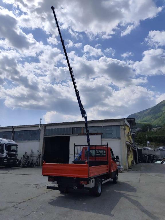 Iveco DAILY 35-120 Photo 19
