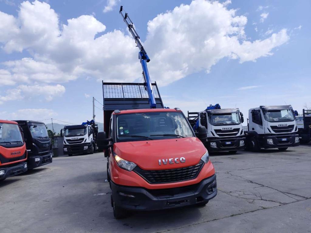 Iveco DAILY 35-120 Photo 4