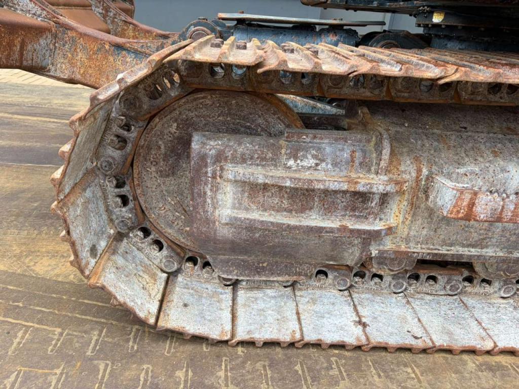 Hyundai R125LCR-9A Photo 17