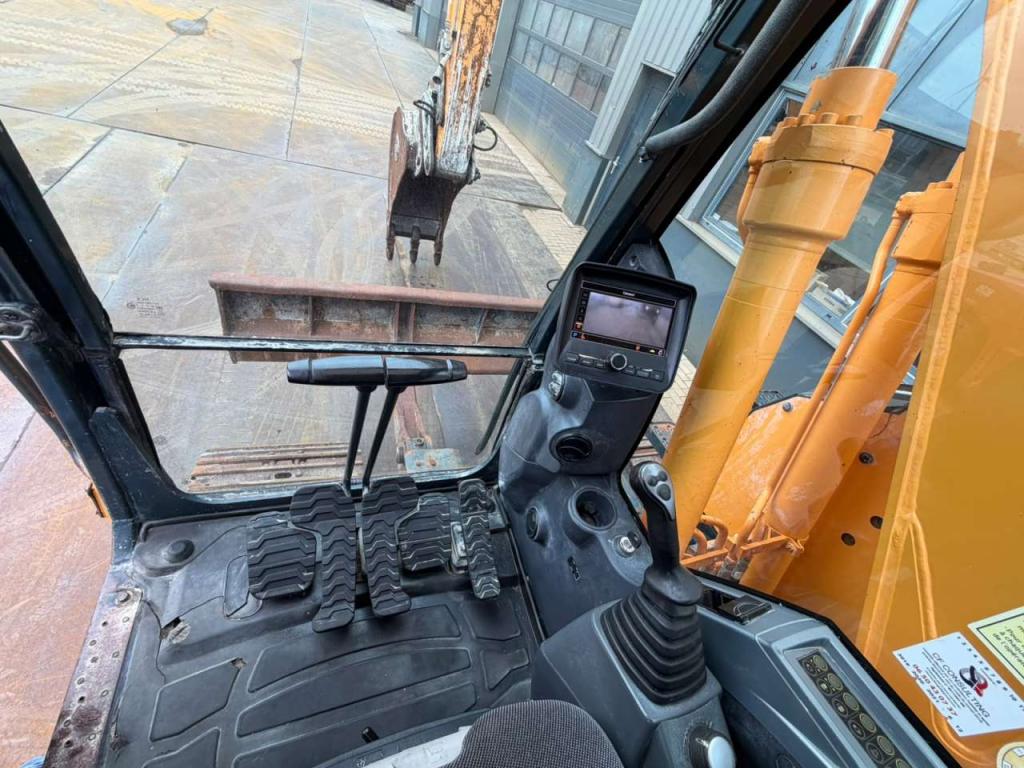 Hyundai R125LCR-9A Photo 29