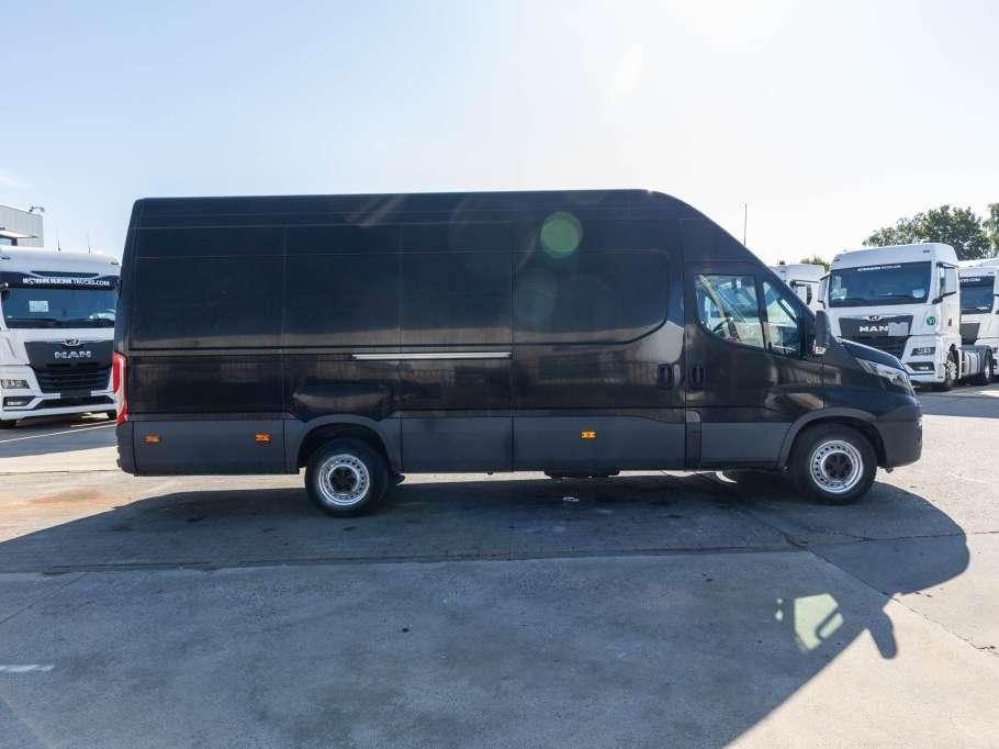 Iveco DAILY 35S18 Photo 3