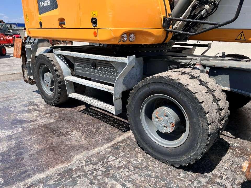 Liebherr LH22 Photo 5