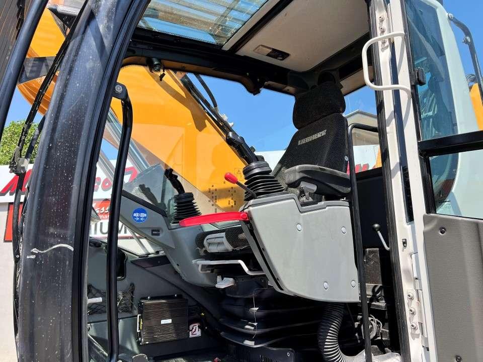 Liebherr LH22 Photo 7