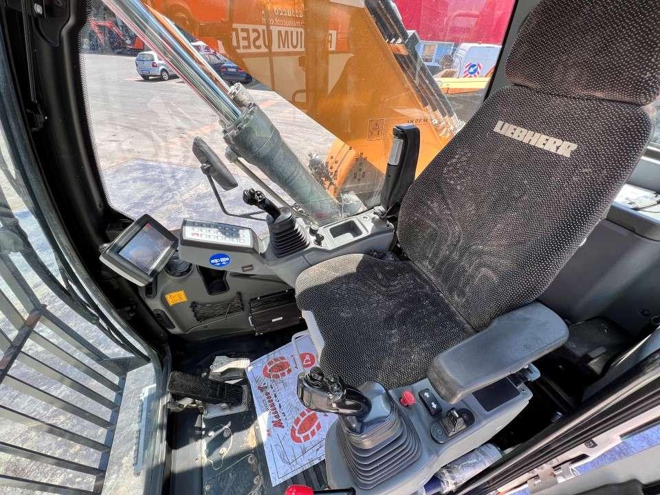 Liebherr LH22 Photo 8