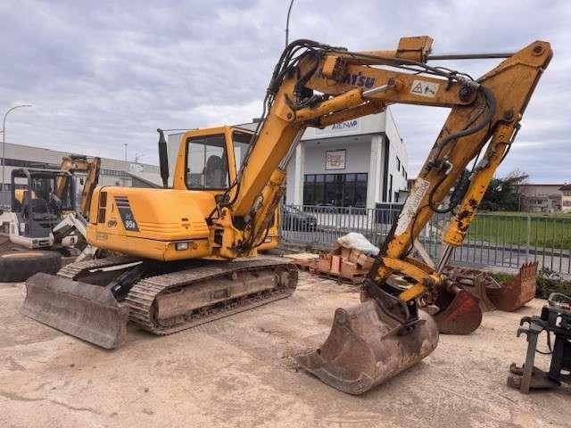 Komatsu PC95 Photo 7