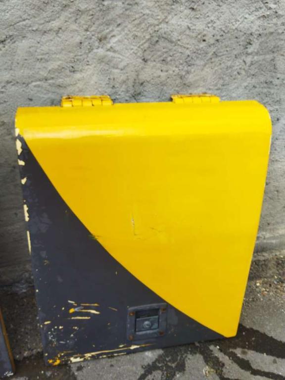 Hood and body panel for Volvo Ec 140 Photo 3