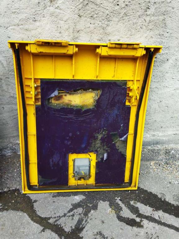 Hood and body panel for Volvo Ec 140 Photo 5