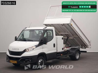 Iveco Daily 35C16 3.0L Kipper met Kist Dubbellucht 3,5t Trekhaak Airco Cruise Euro6 Tipper Benne Kieper A sold by BAS World B.V.