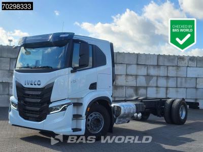 Iveco S-Way 340 4X2 NEW! Chassis Automatic Navi LED Euro 6 sold by BAS World B.V.