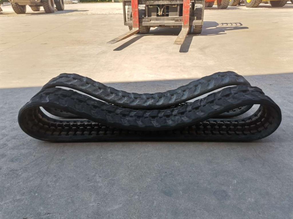 Rubber tracks for Caterpillar 301.7CR Photo 2