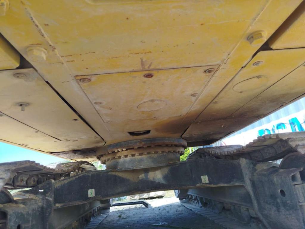 Komatsu PC360NLC-10 Photo 11