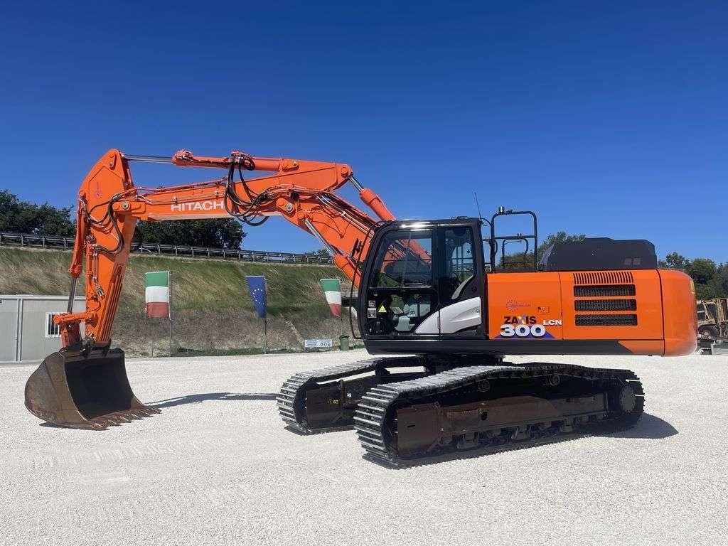 Hitachi ZX 300 LCN-6 Photo 1