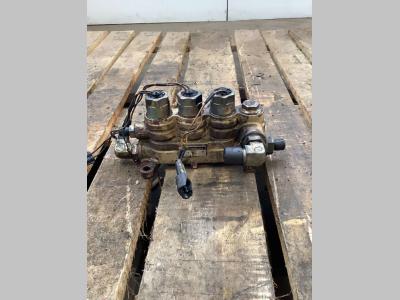 Hydraulic valve for Fiat Hitachi FH200E sold by Massucco T. Srl Area Ricambi