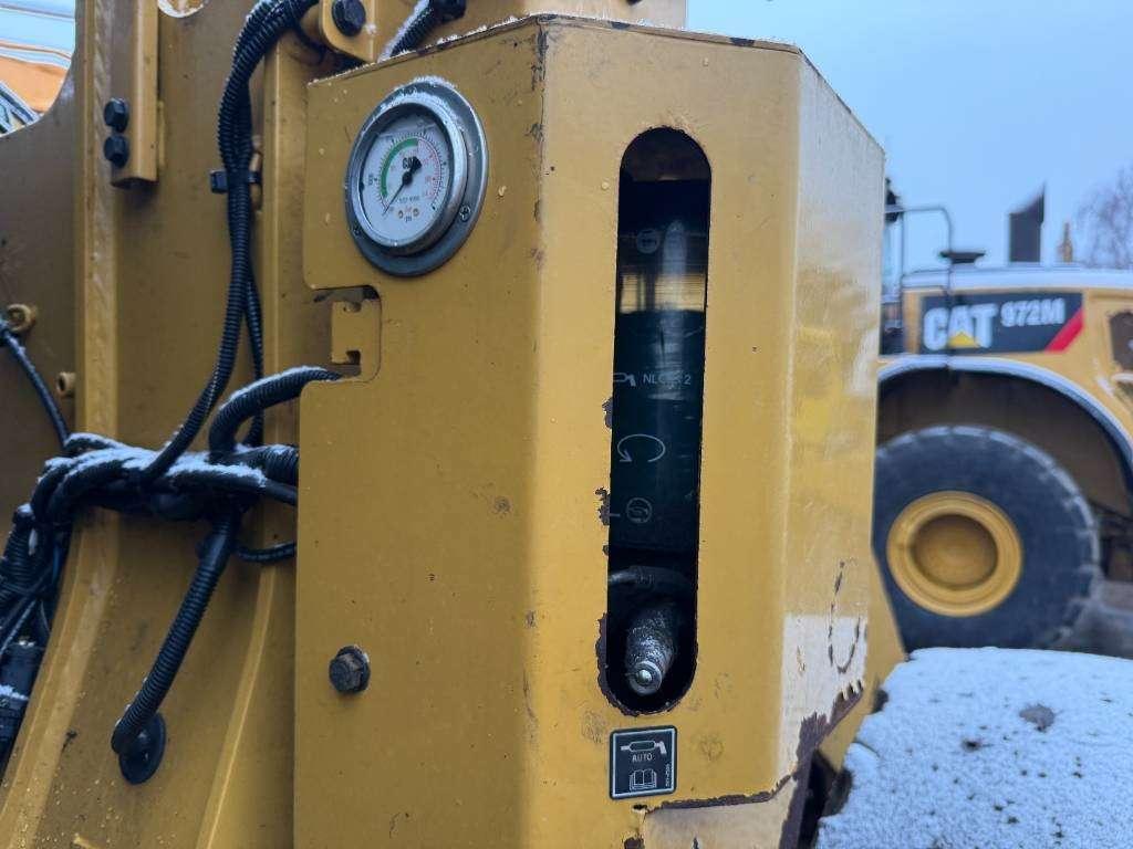 Caterpillar 926M - Dutch Machine / Automatic Greasing Photo 22