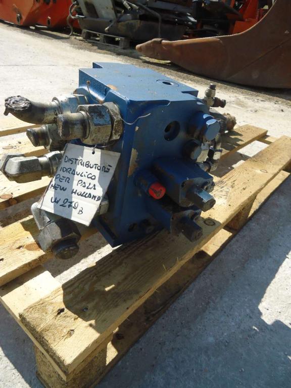Hydraulic distributor for New Holland W270B Photo 3