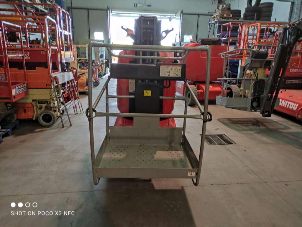 Manitou 100VJR Photo 5