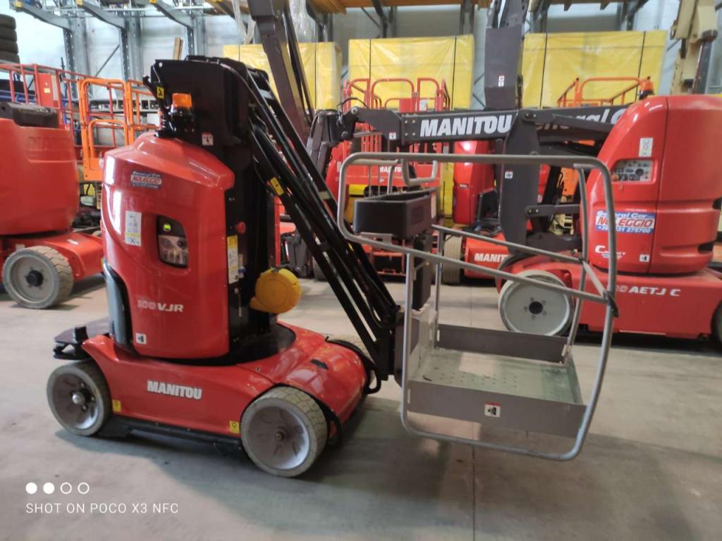 Manitou 100VJR Photo 6