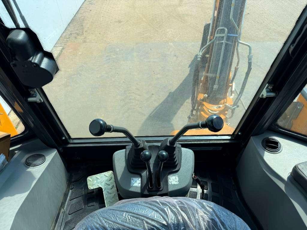 Case 570SV - 6/1 Bucket / Telescopic Boom / Airco Photo 8