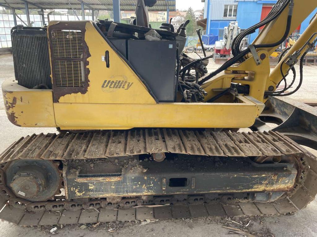 Komatsu PC110R Photo 9