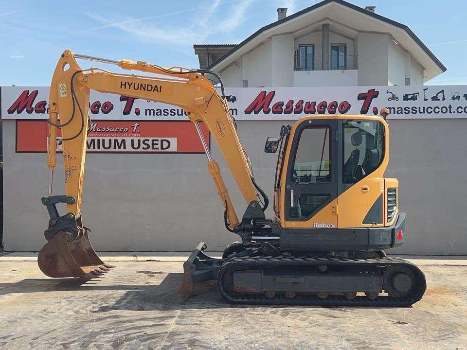 Hyundai ROBEX 80CR-9A Photo 2