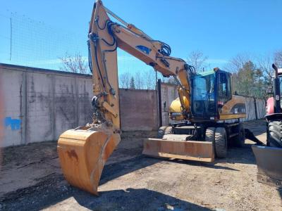 Caterpillar M315C sold by Omeco Spa