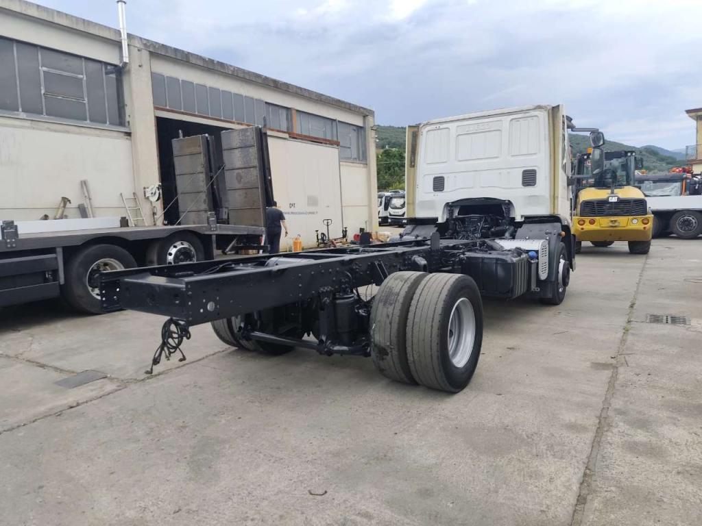 Iveco EUROCARGO 150E22P Photo 22